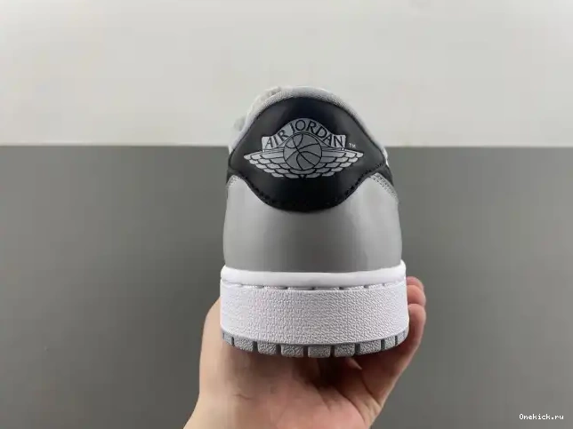 One Kick 1 Low Barons Jordan CZ0790-110 Air OG 0628